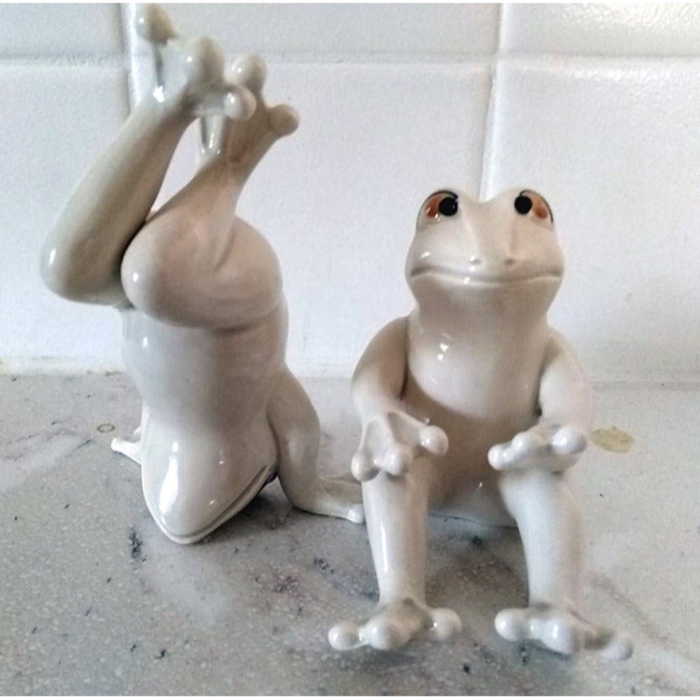 Vintage Set of 2 Fitz & Floyd White Tumbling Frogs